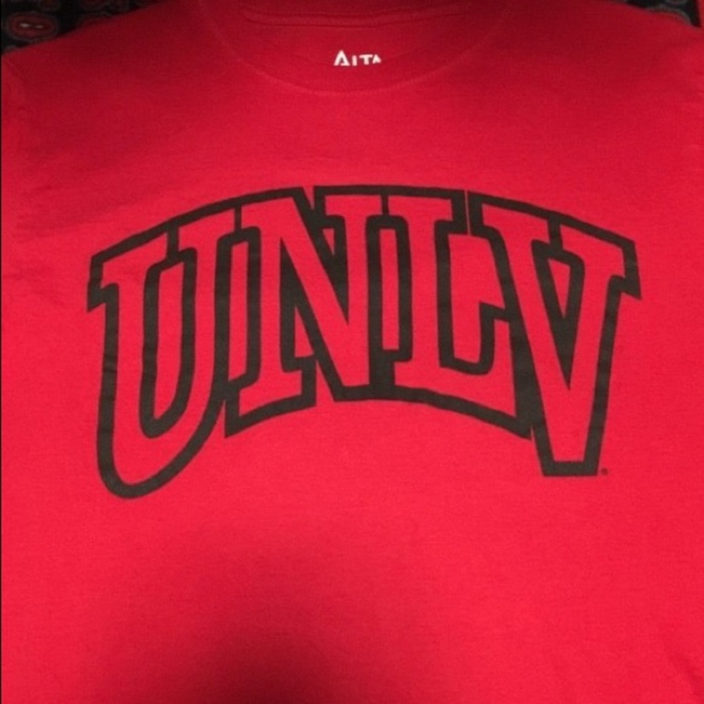 UNLV T-shirt
